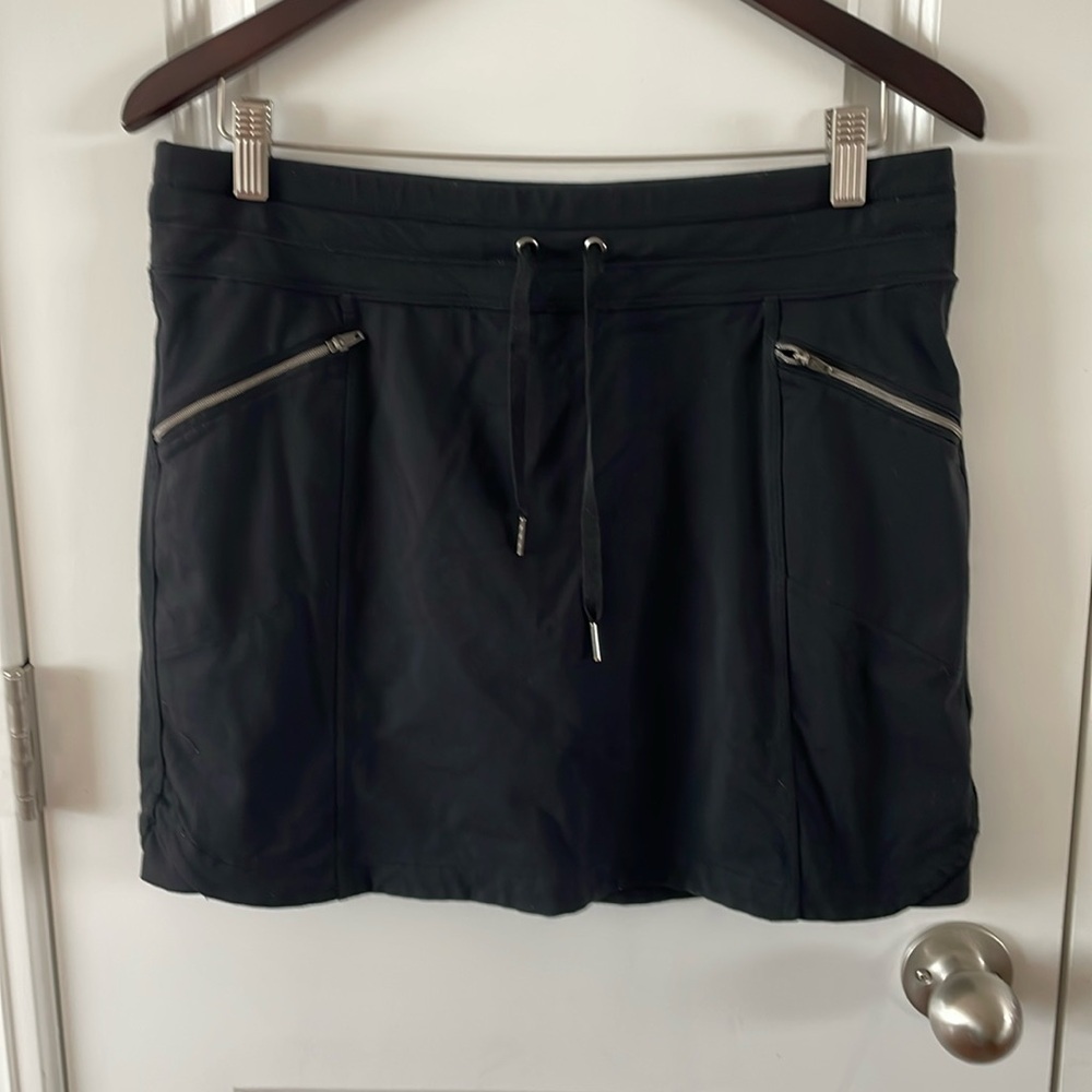 Athleta black women’s drawstring skort size medium M